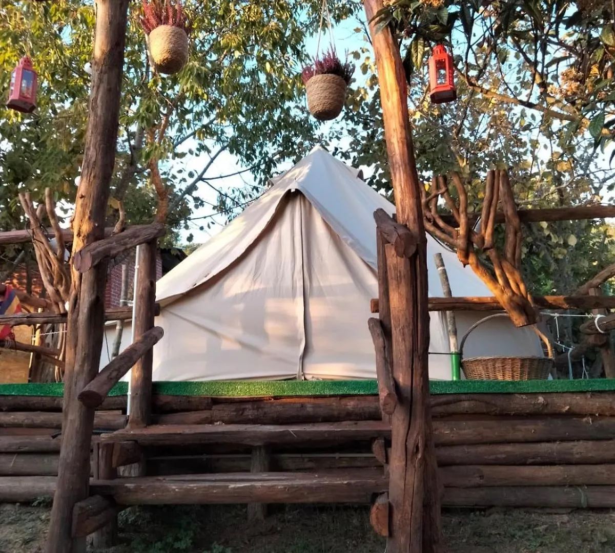 Yurta Con Uso Piscina E Vista Meravigliosa Dicomano 0*,
